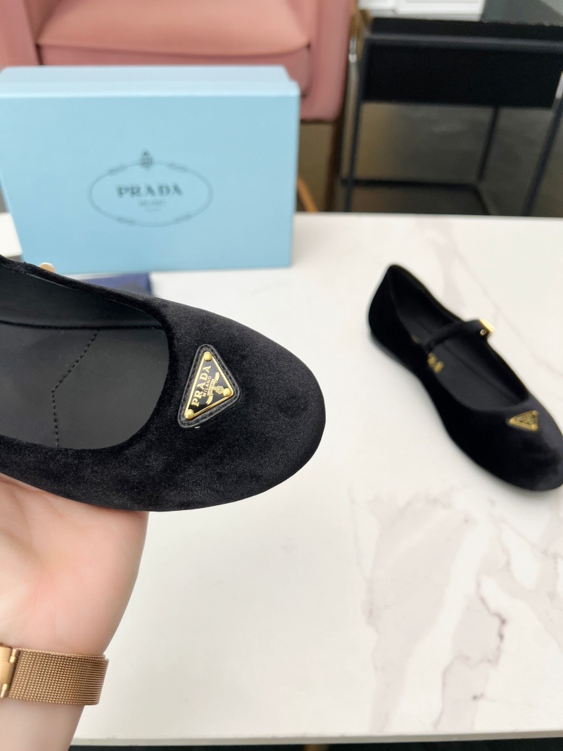 Prada flat shoes